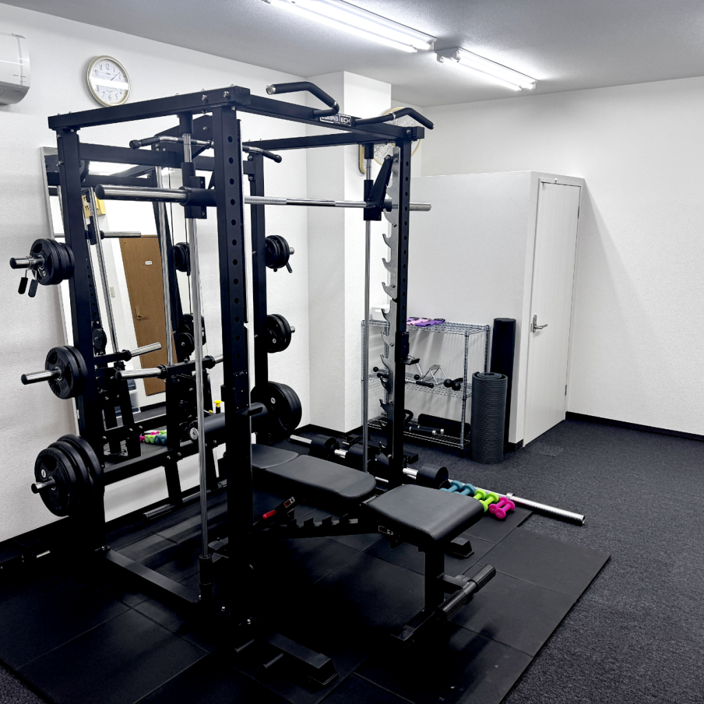 鷺沼 ダイエット ジム トレーニング風景